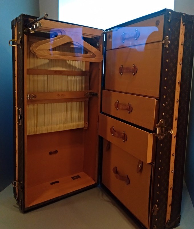 Baul luis luis vuitton