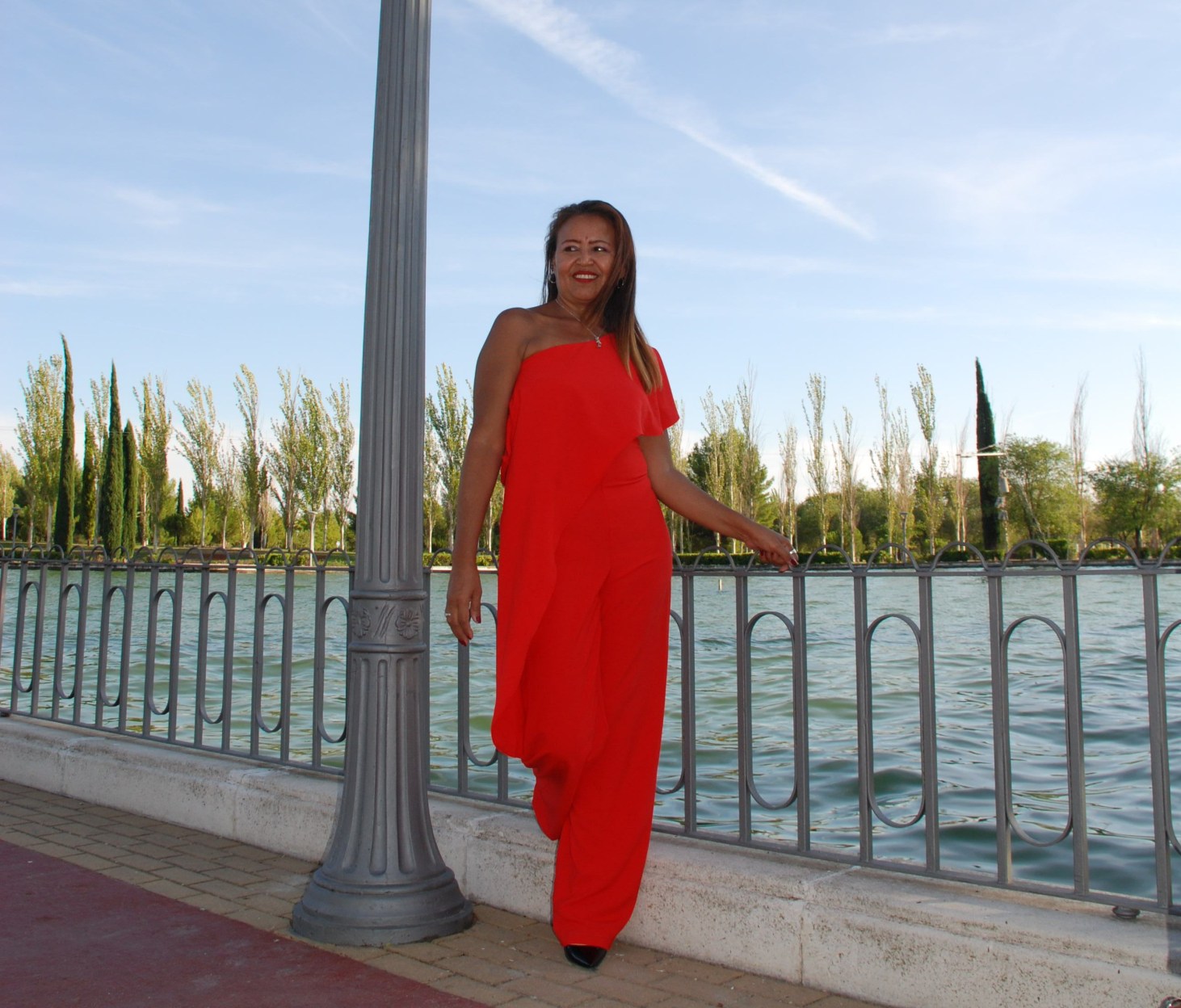 Mono palazzo corte asimetrico