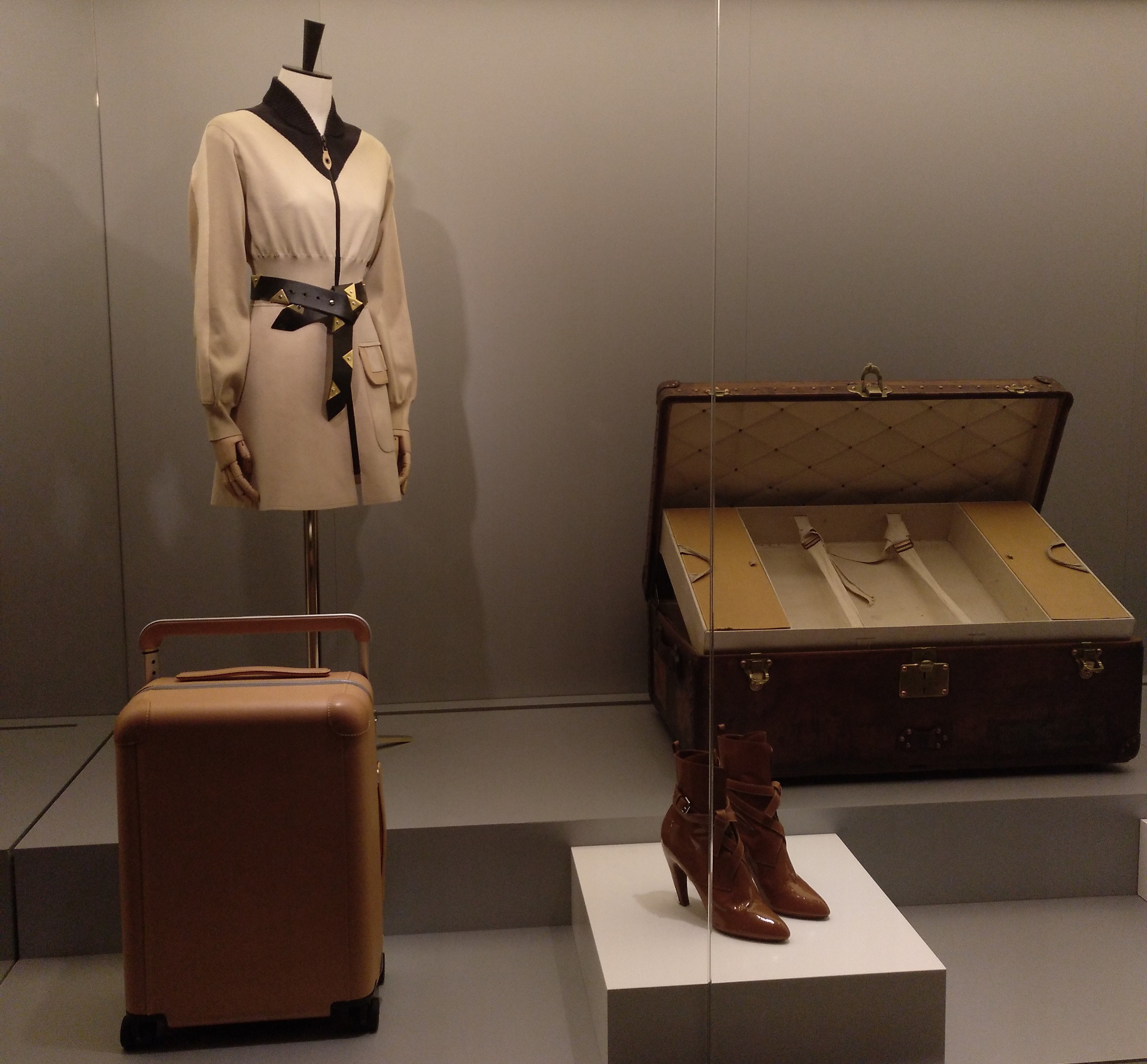 Moda Louis Vuitton LTY