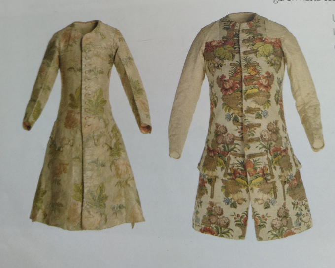 trajefrancemasculinorococo