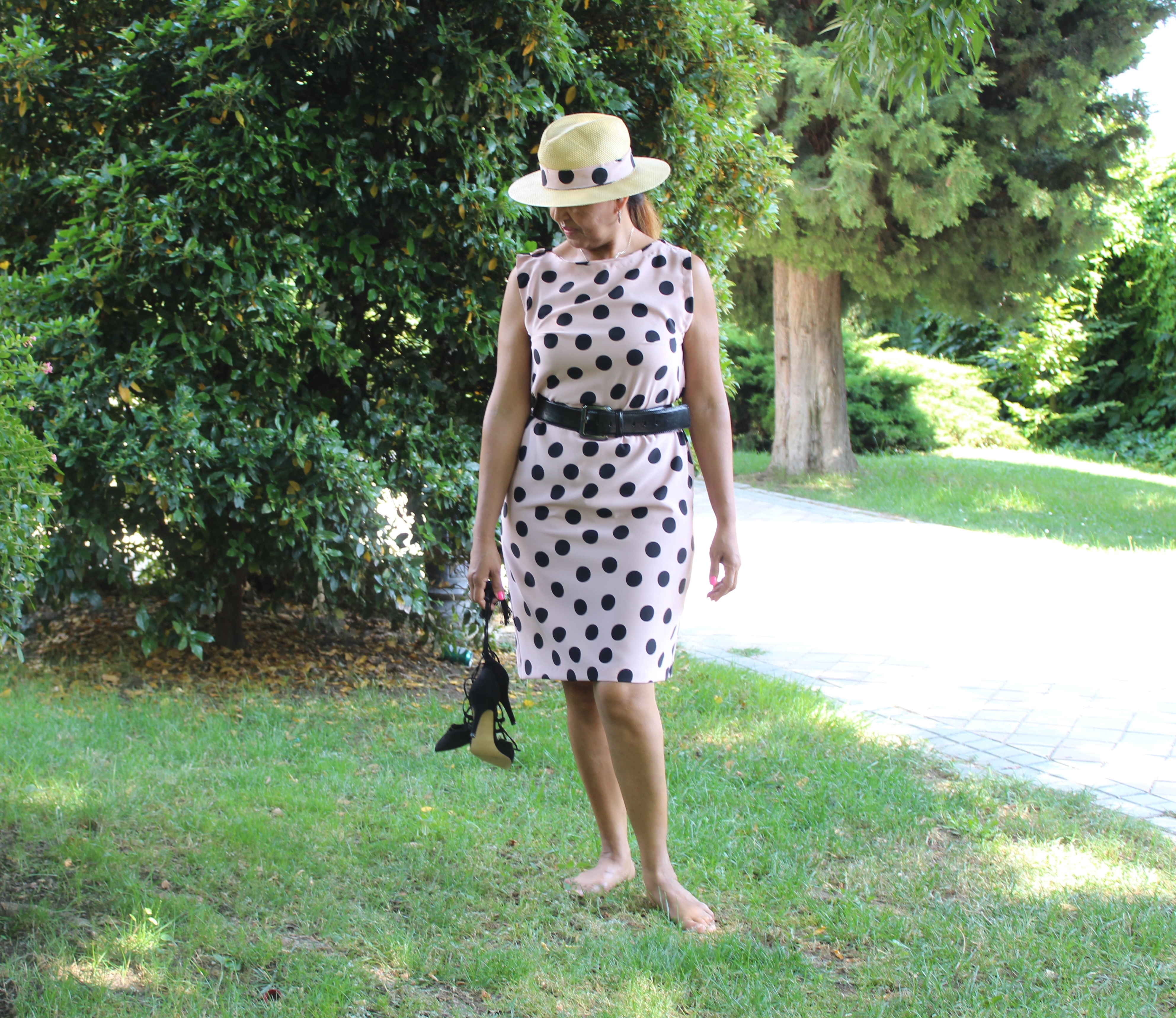 Vestido básico de Lunares