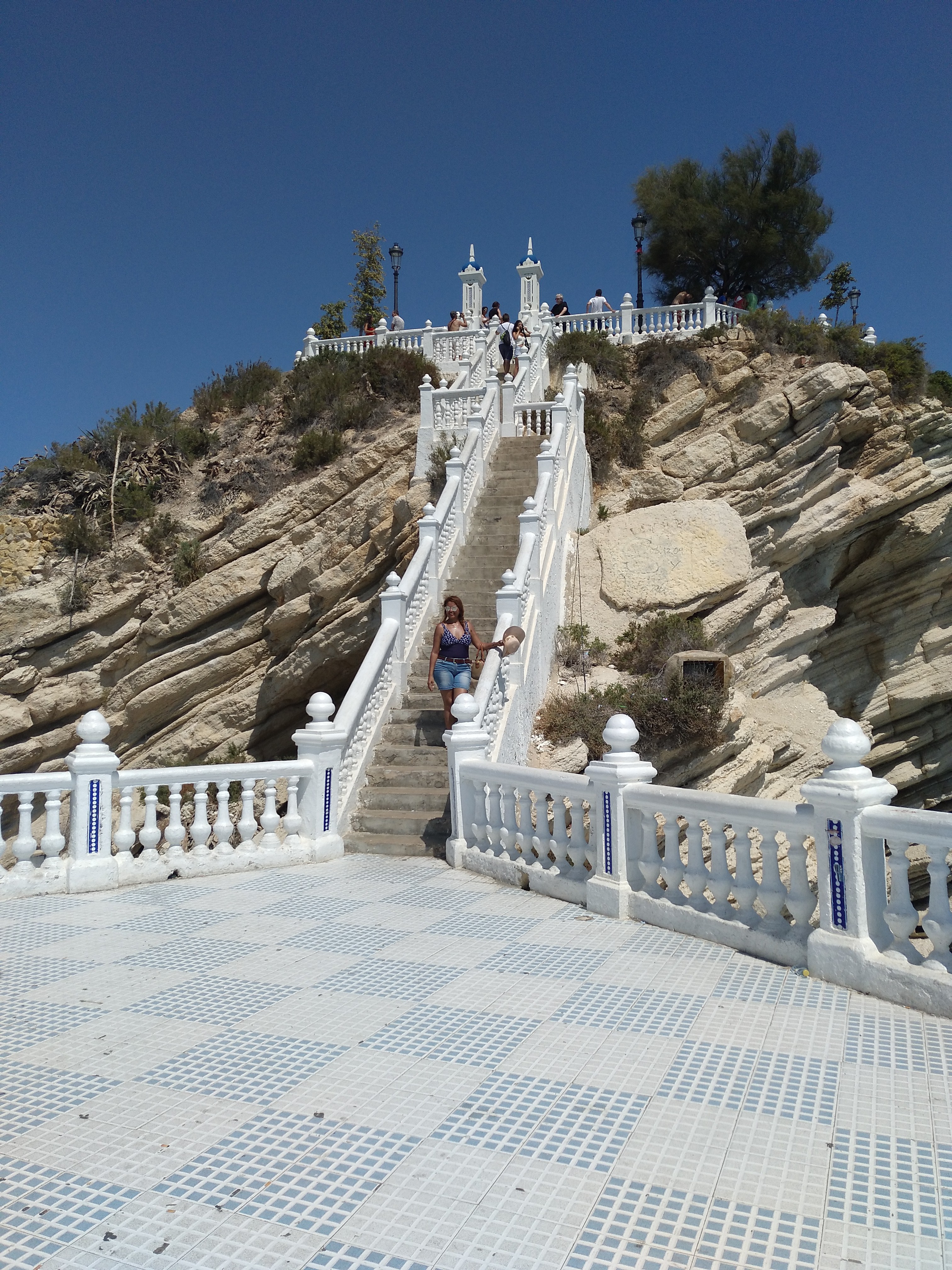 benidorm Plazoleta.jpg