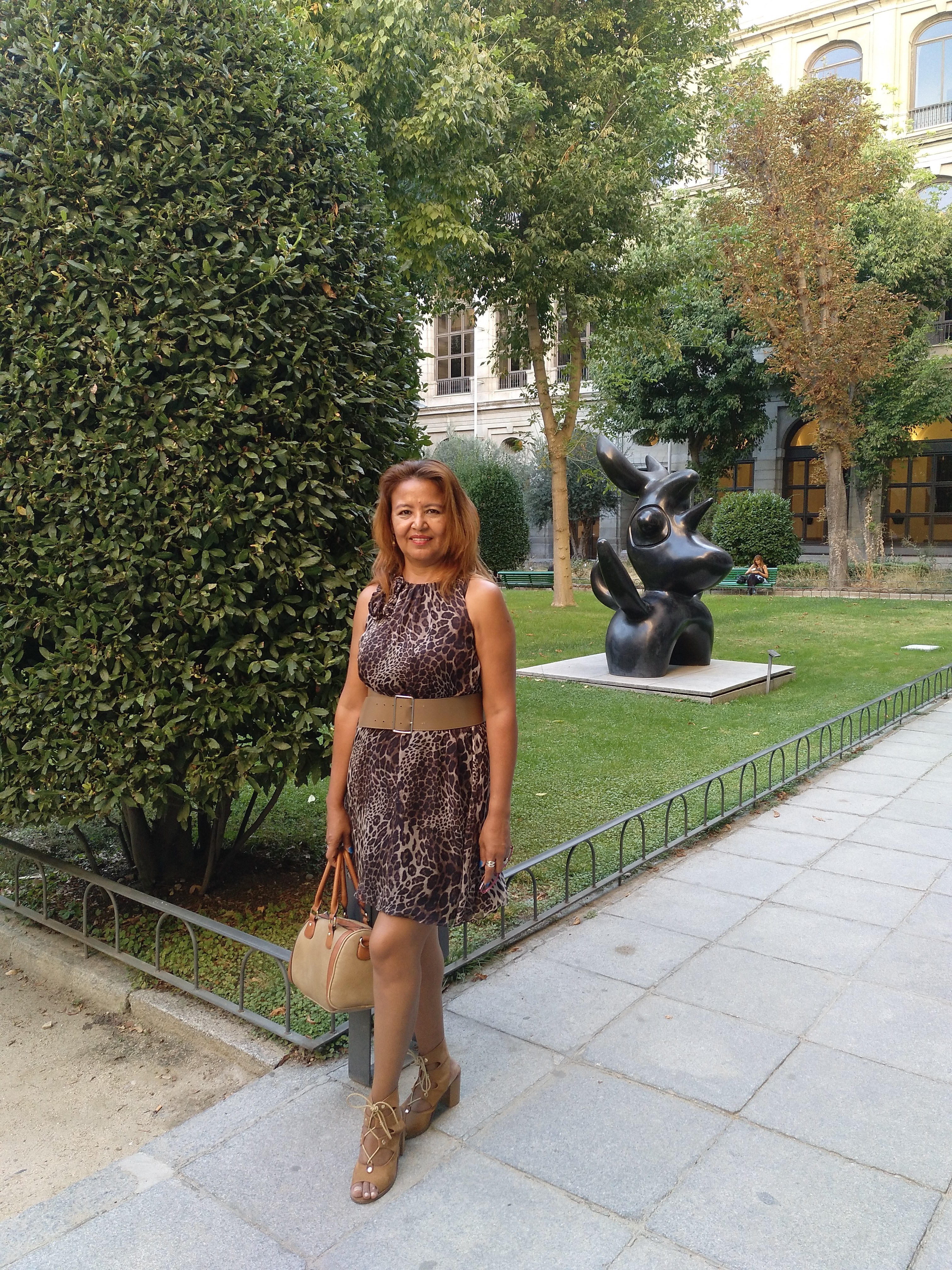 Look Animal Prit.jpg