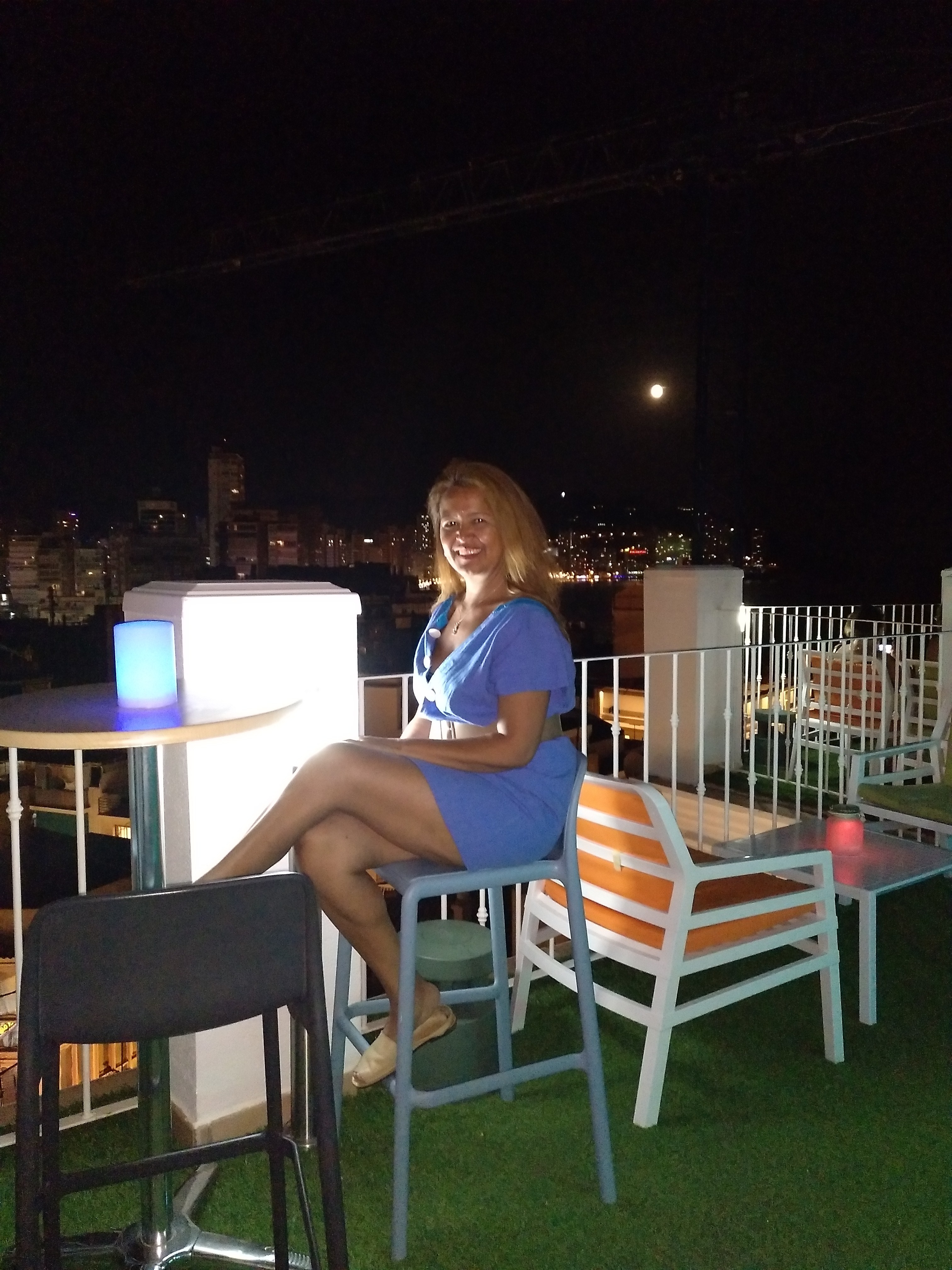 Terraza del Hotel Queens.jpg