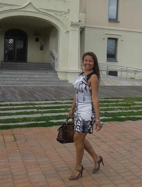 Zapatos salón de pulcera tacón aguja