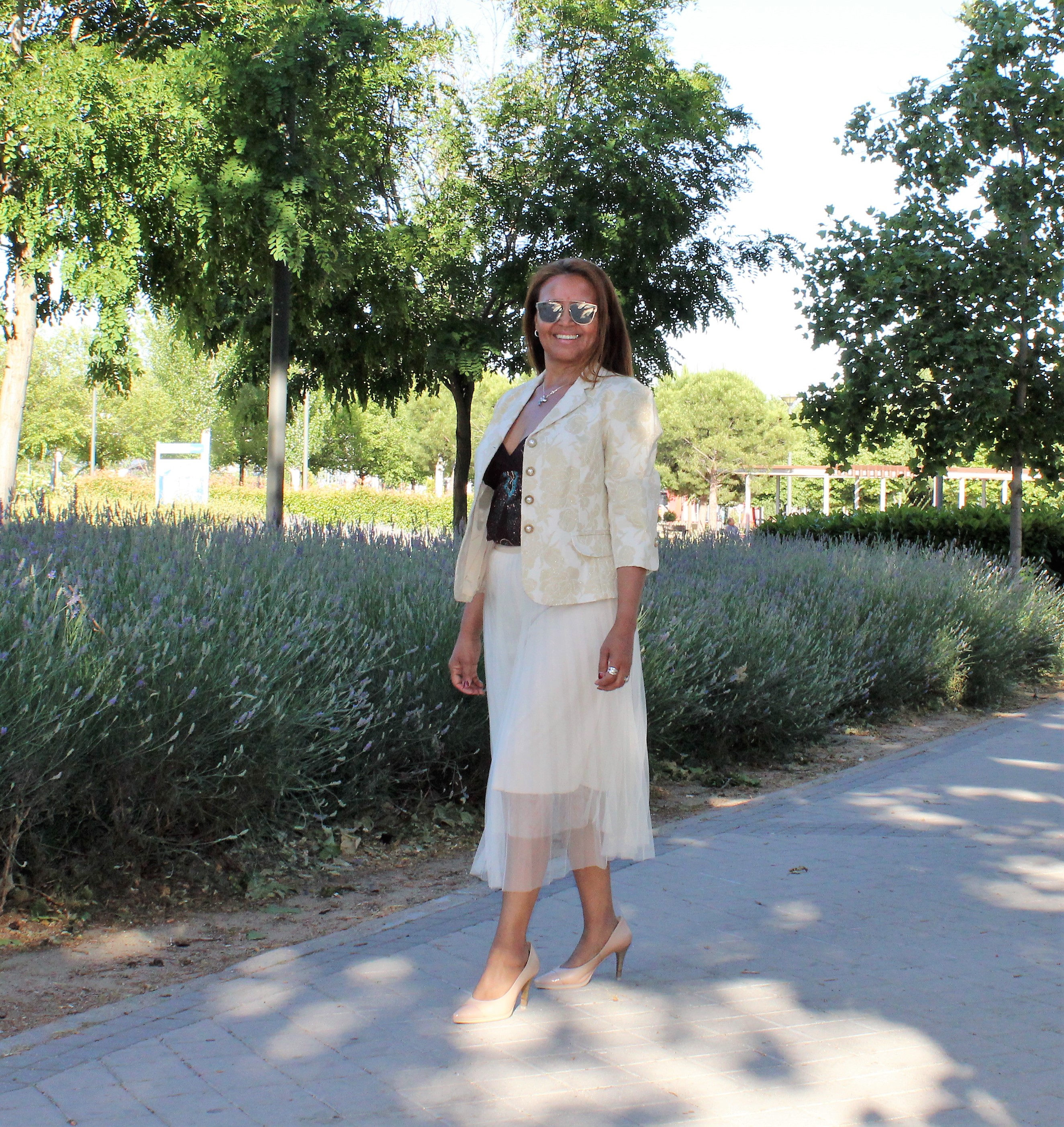 Falda de tul midi dos capas