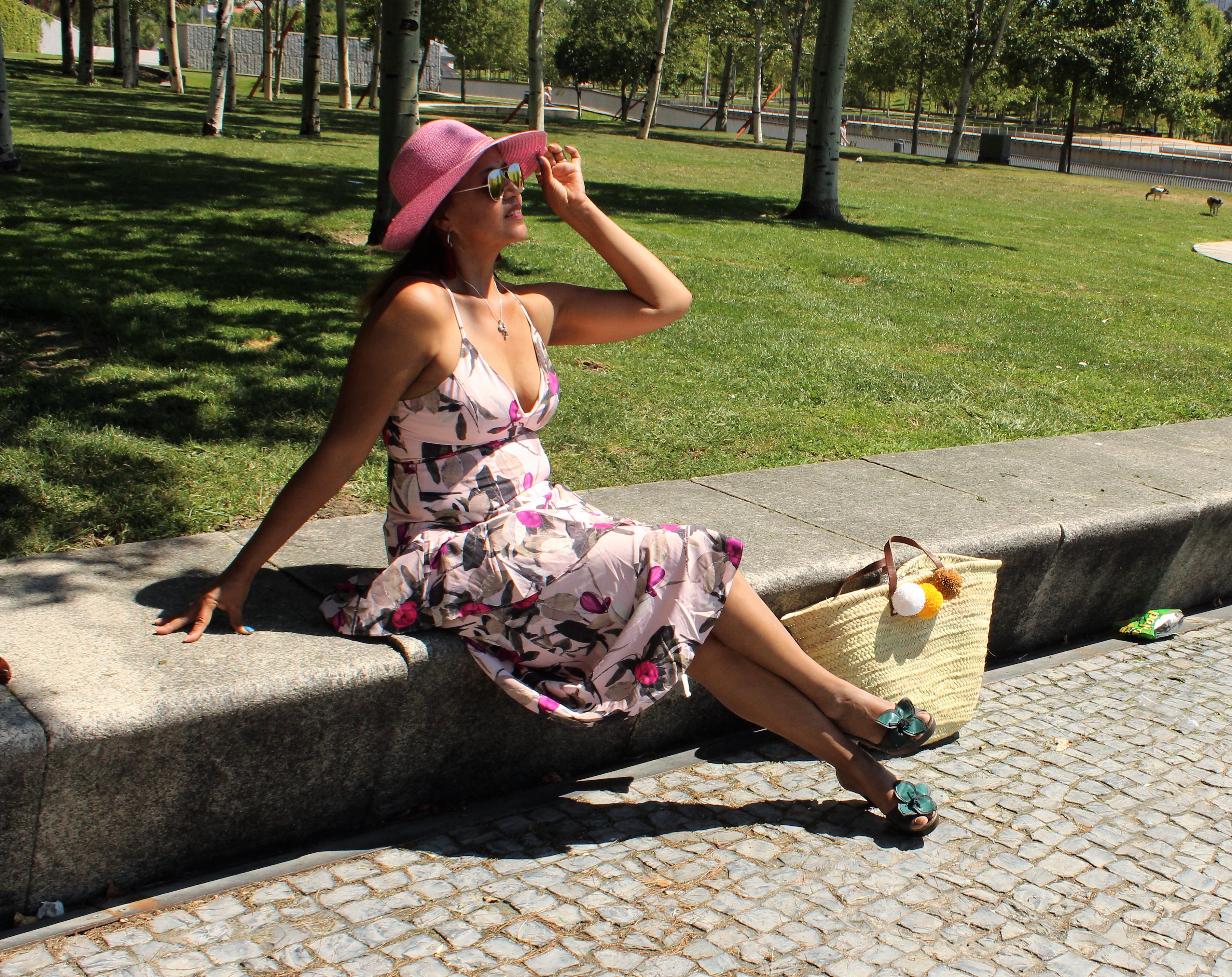 Vestido rosa de tiros